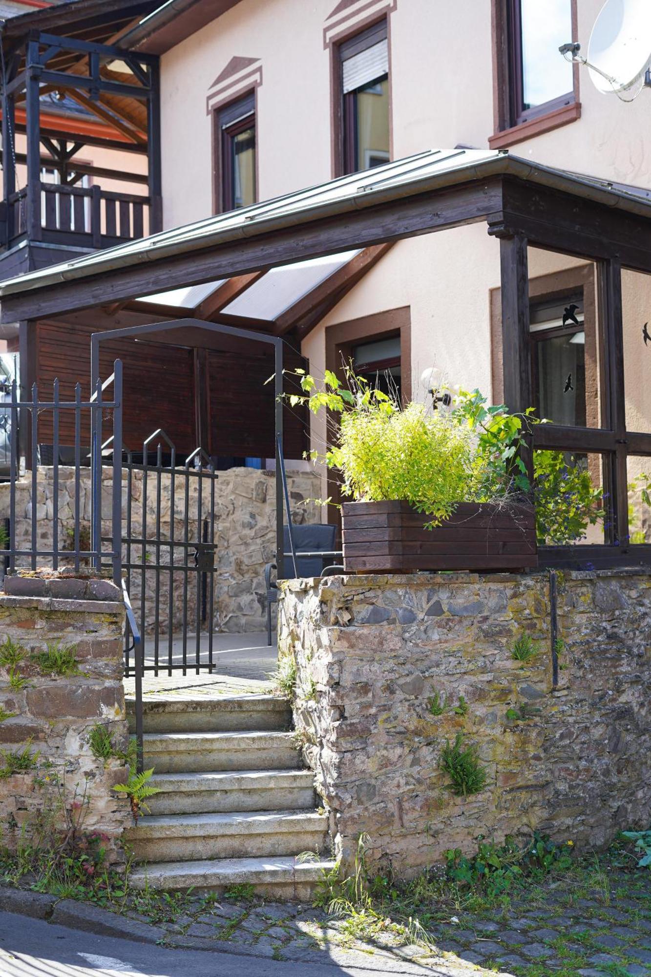 Haus Daniela Oberstadt Cochem Exterior foto